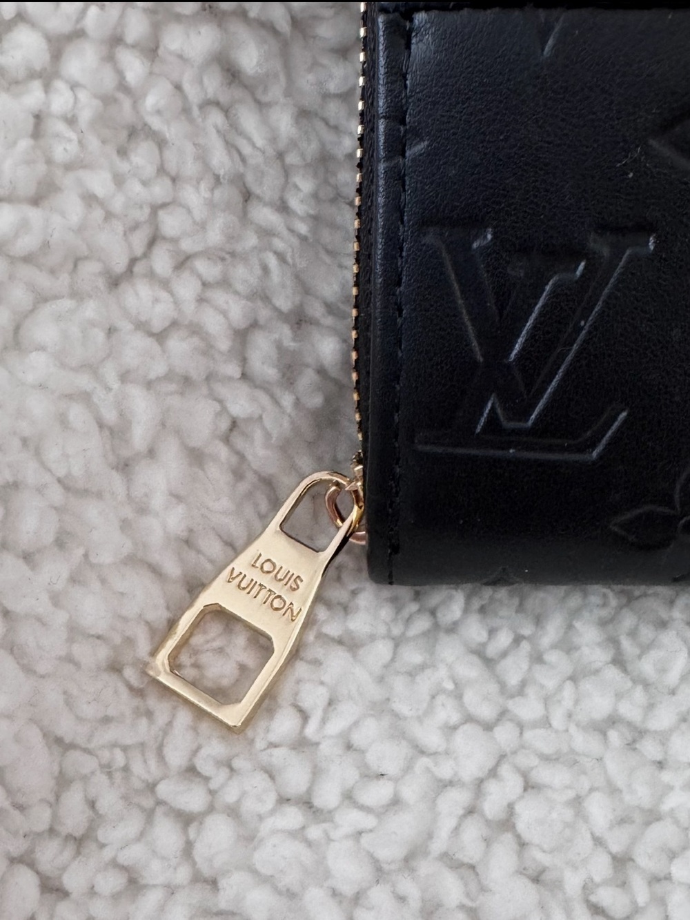 New Designer Wallet - Picture 4 of 7